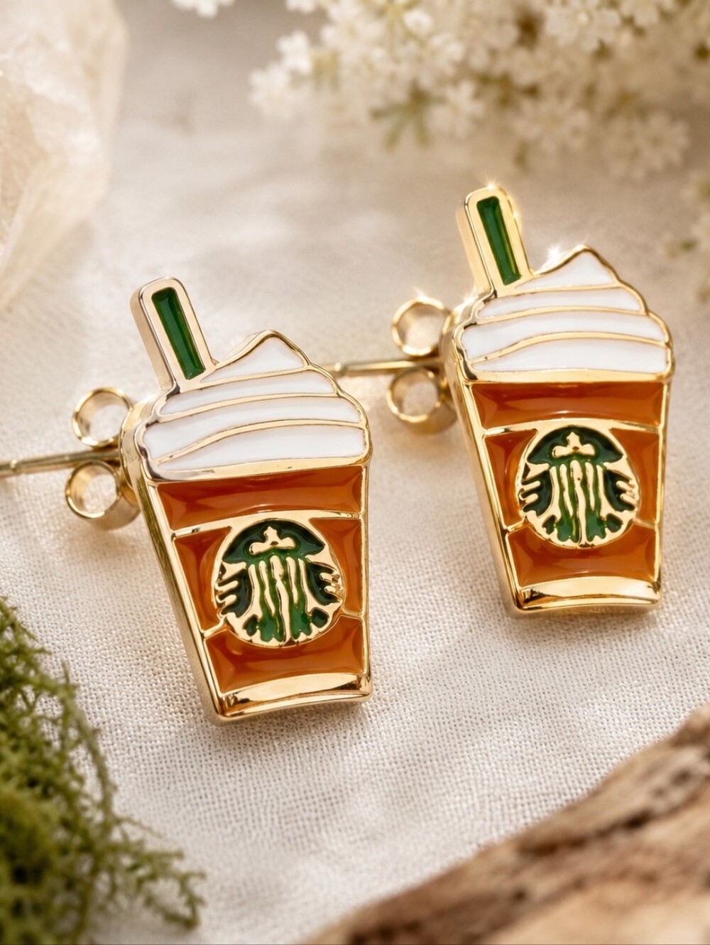 MODCLOTH COFFEE LATTE STARBUCKS FRAPPUCCINO STUD EARRINGS